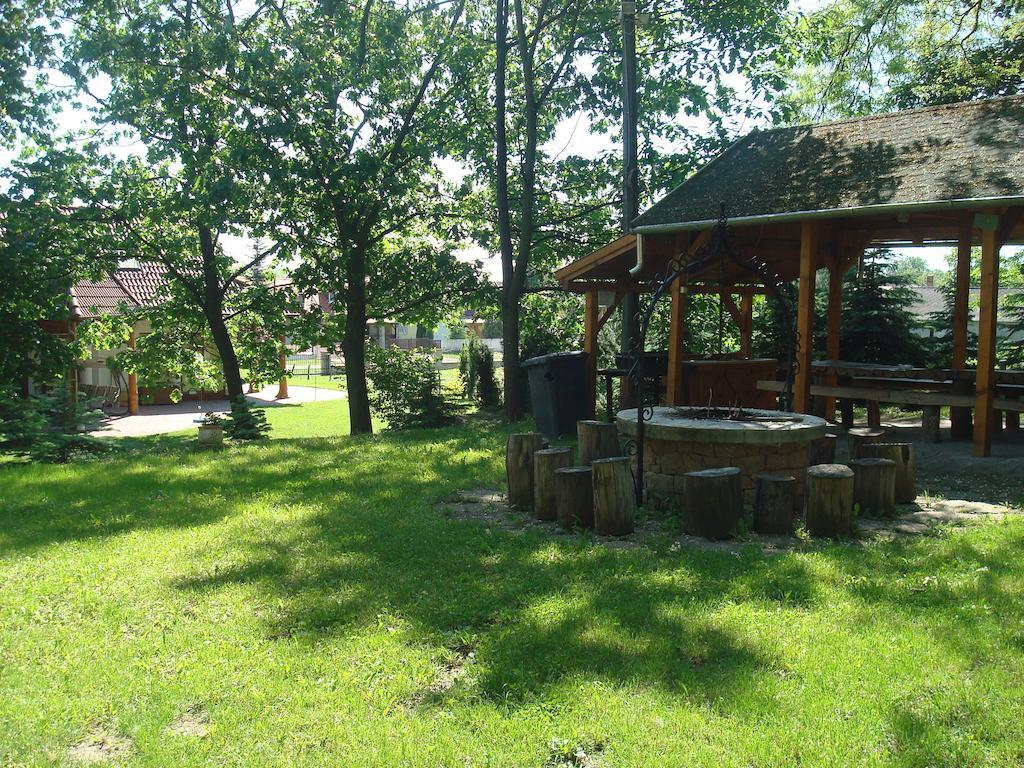 Zoeldvar Villa Богач Экстерьер фото